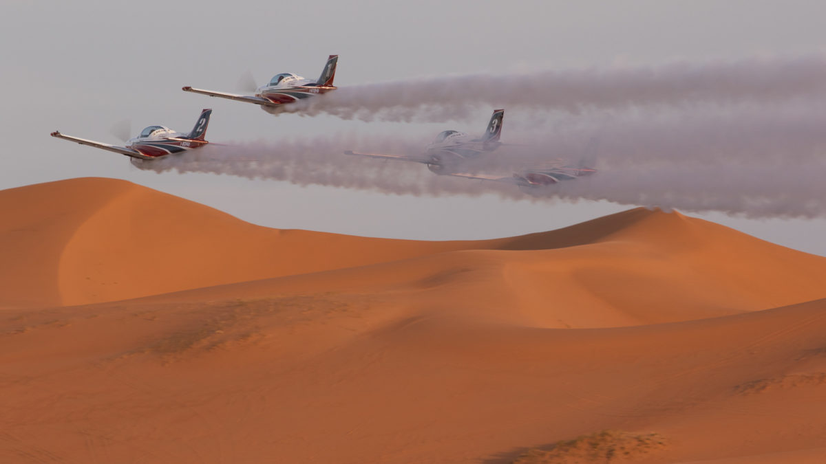 Deserto e cammelli.